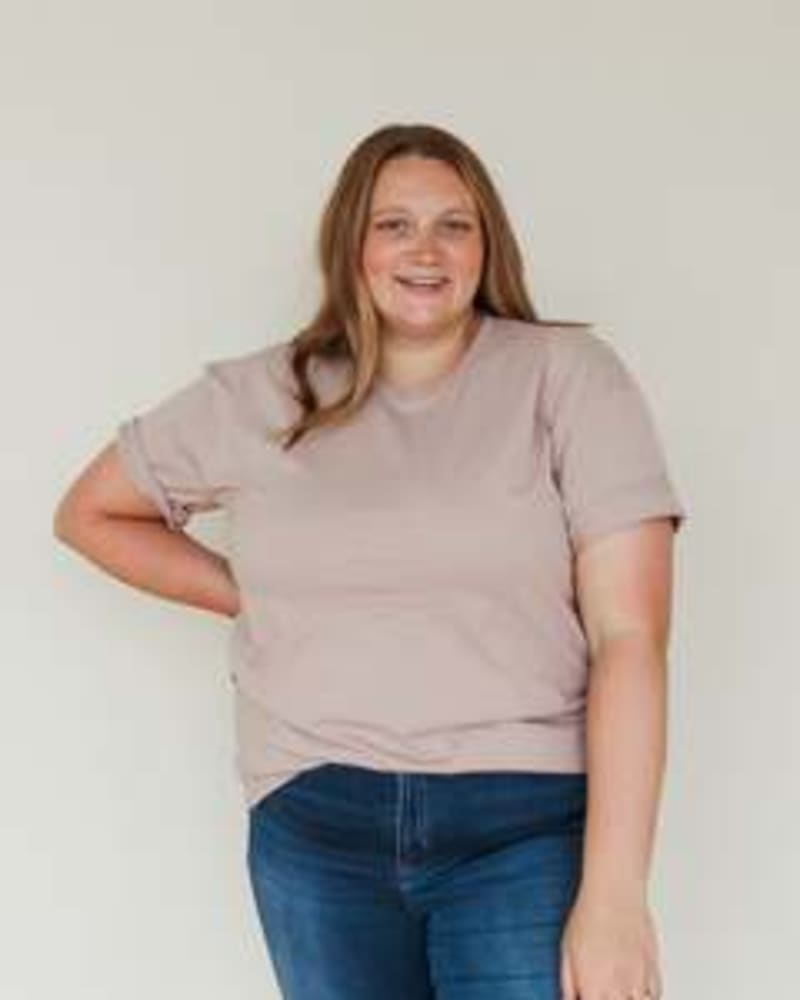 Front of a model wearing a size Large Everyday Organic Cotton T-Shirt in Fawn by Polished Prints. | dia_product_style_image_id:239727
